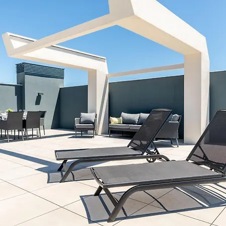 Andalusia Horizon Apartment